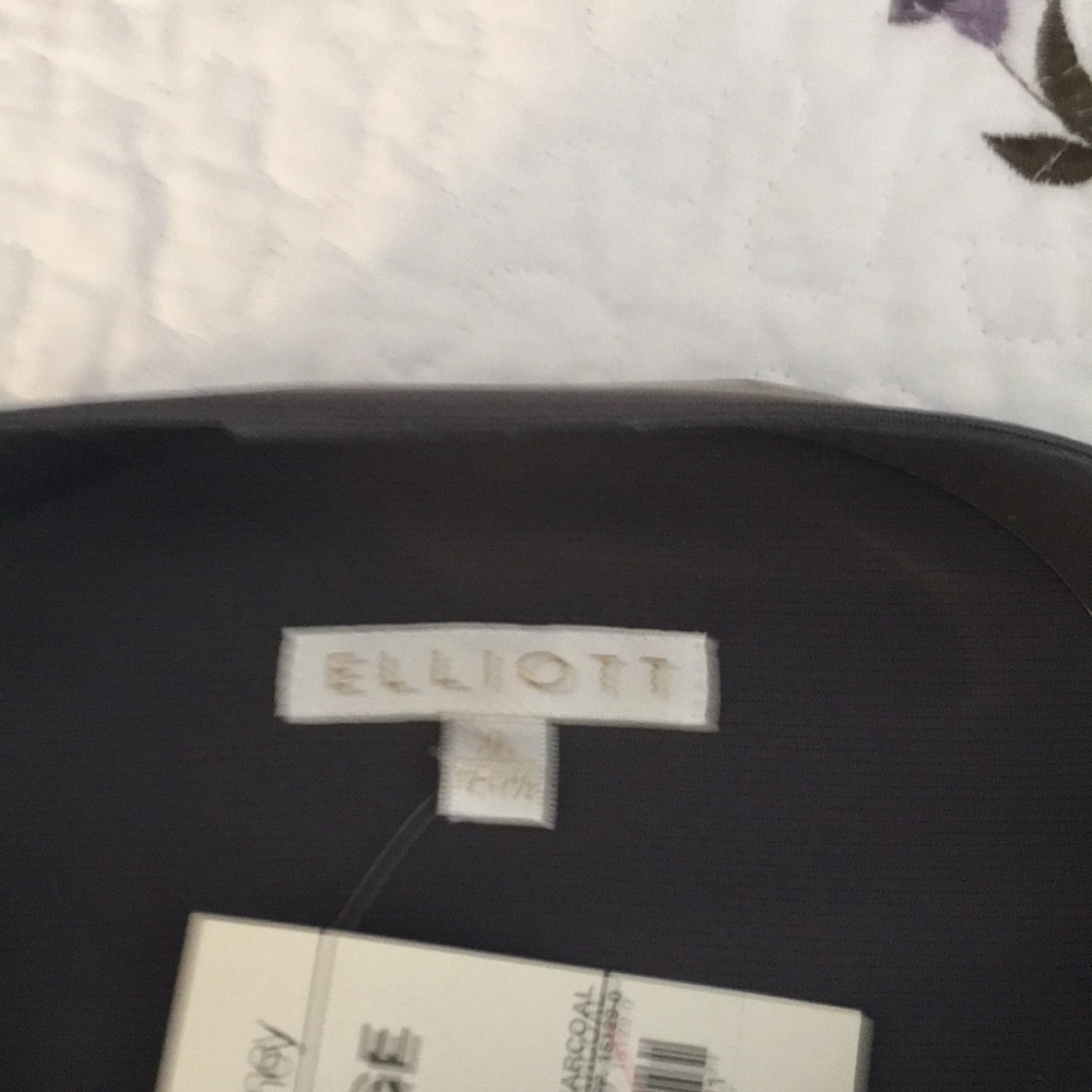 Elliott dress shirt grey.